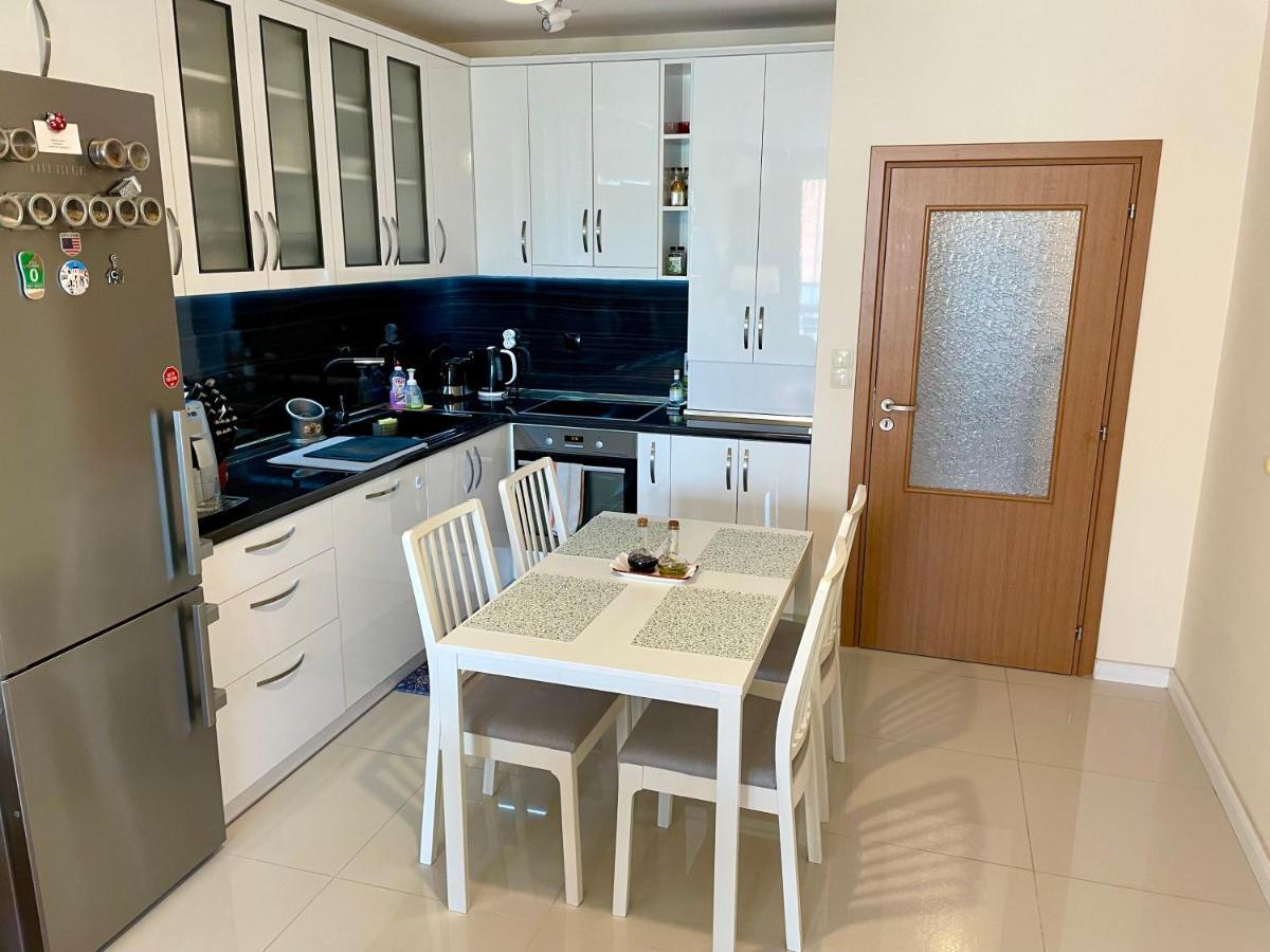 Astoria Apartment Βελίκο Τίρνοβο Εξωτερικό φωτογραφία