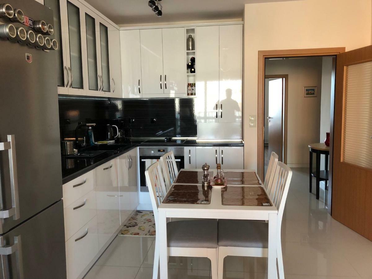 Astoria Apartment Βελίκο Τίρνοβο Εξωτερικό φωτογραφία